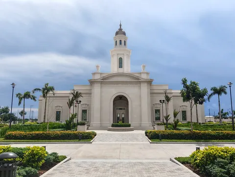 Bacolod Philippines Temple
